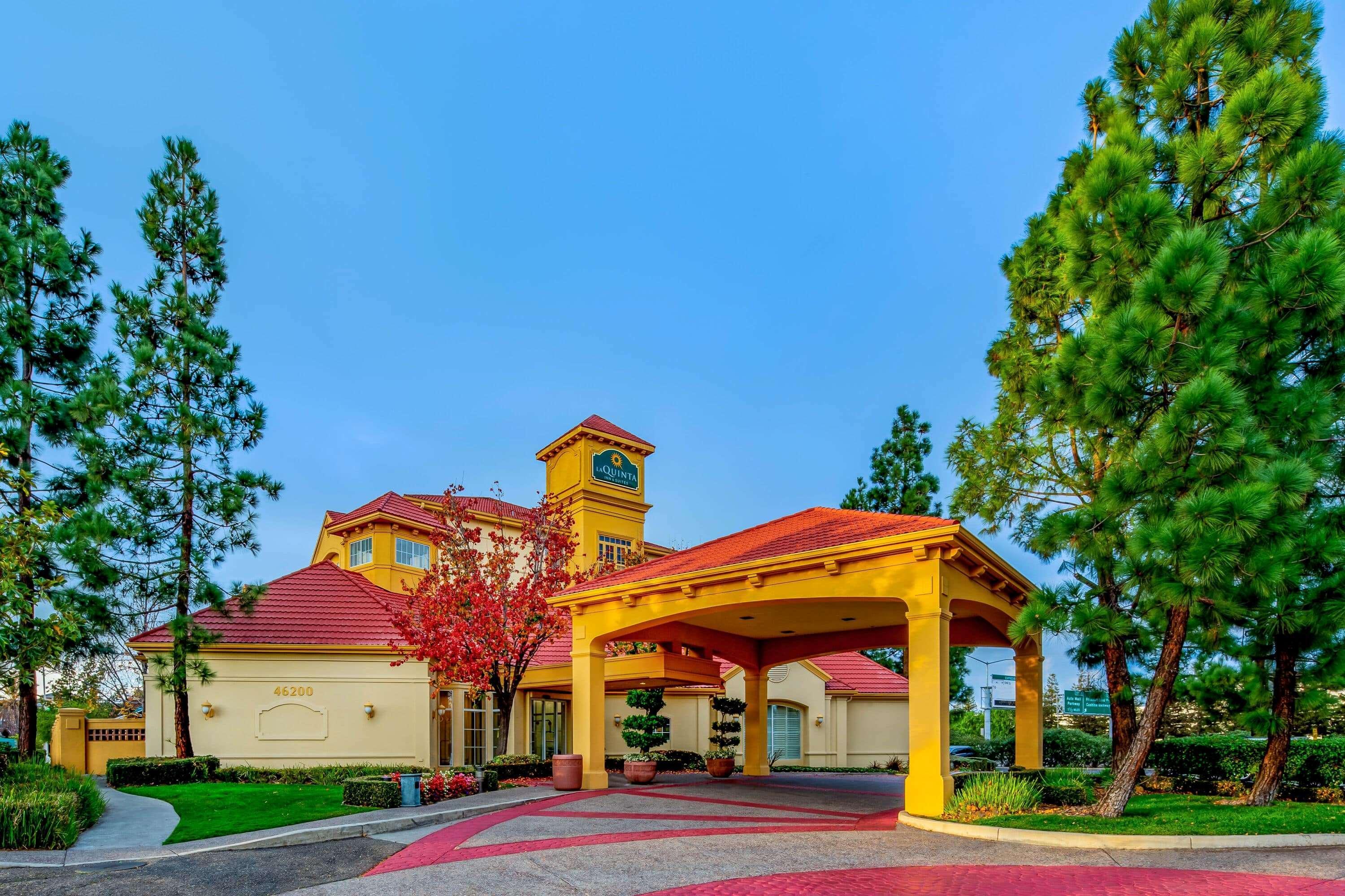 Отель La Quinta By Wyndham Fremont / Silicon Valley Экстерьер фото